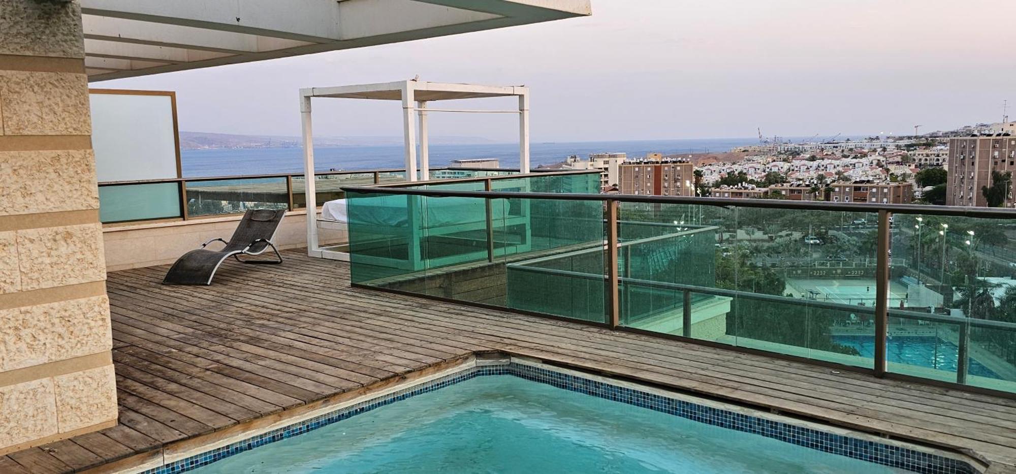 Апартаменты Exclusive Top Luxury Penthouse Near The Sea With Privat Roof-Pool Эйлат Экстерьер фото