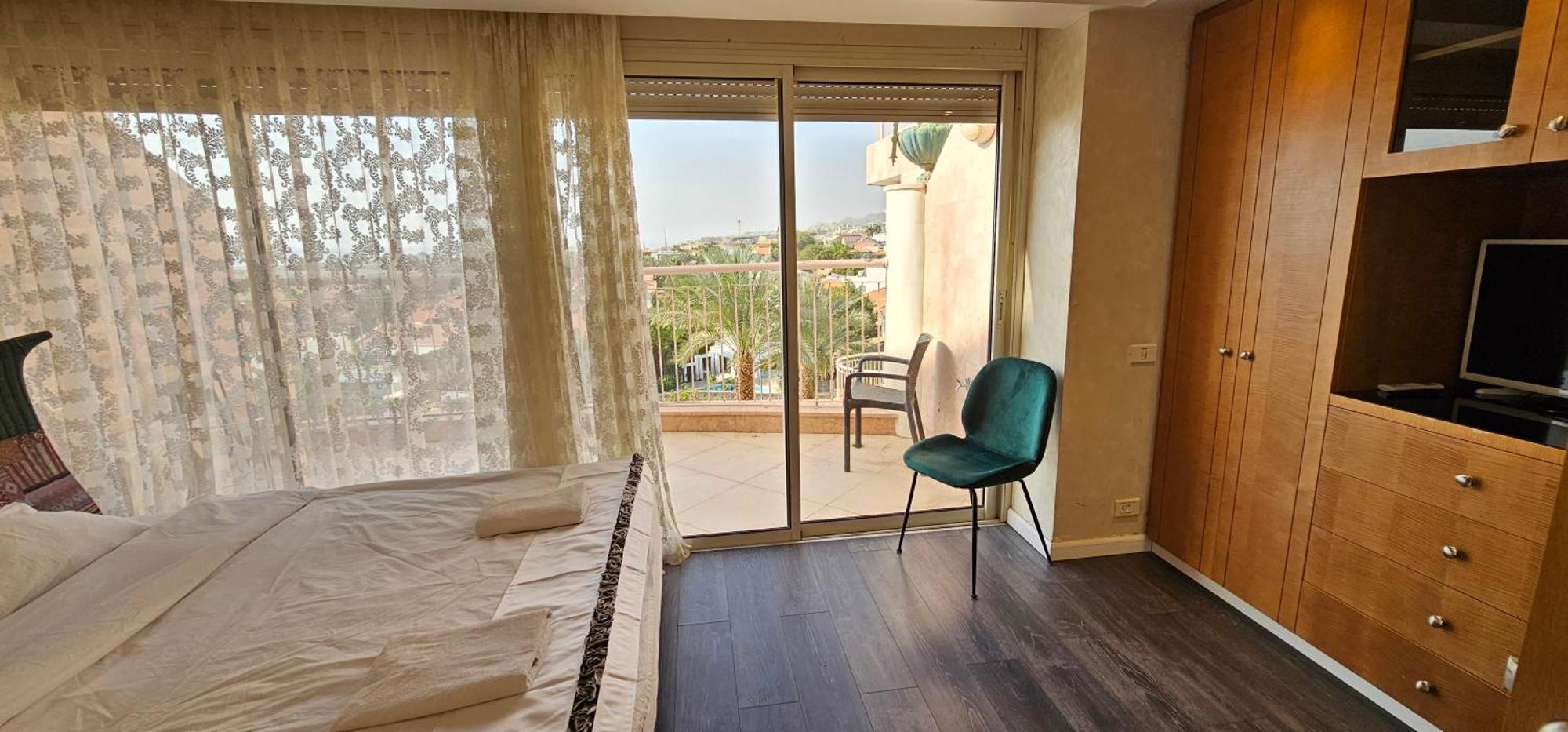 Апартаменты Exclusive Top Luxury Penthouse Near The Sea With Privat Roof-Pool Эйлат Экстерьер фото